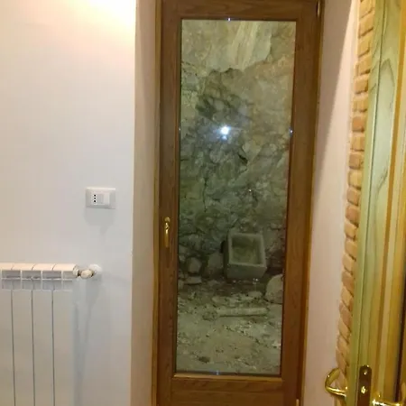 La Grotta Incantata *